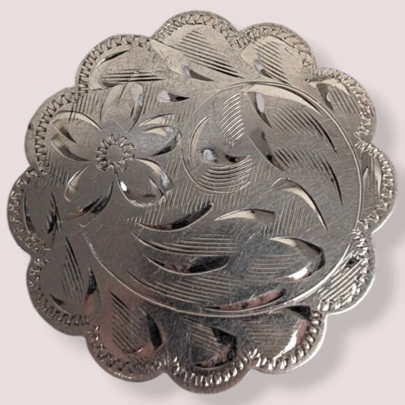Vintage Ladye Fayre Sterling Etched Brooch - Picture 1 of 6